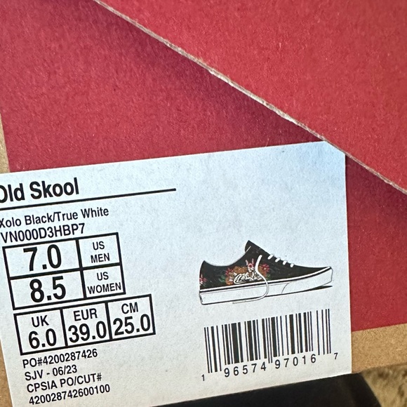 Vans día de muertos - Picture 1 of 5